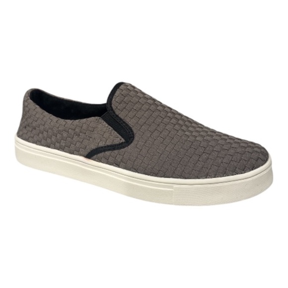 Bernie Mev Other - Bernie Mev Woven Elastic Slip On Sneakers Grey Black Mens Loafers Low Top NWB